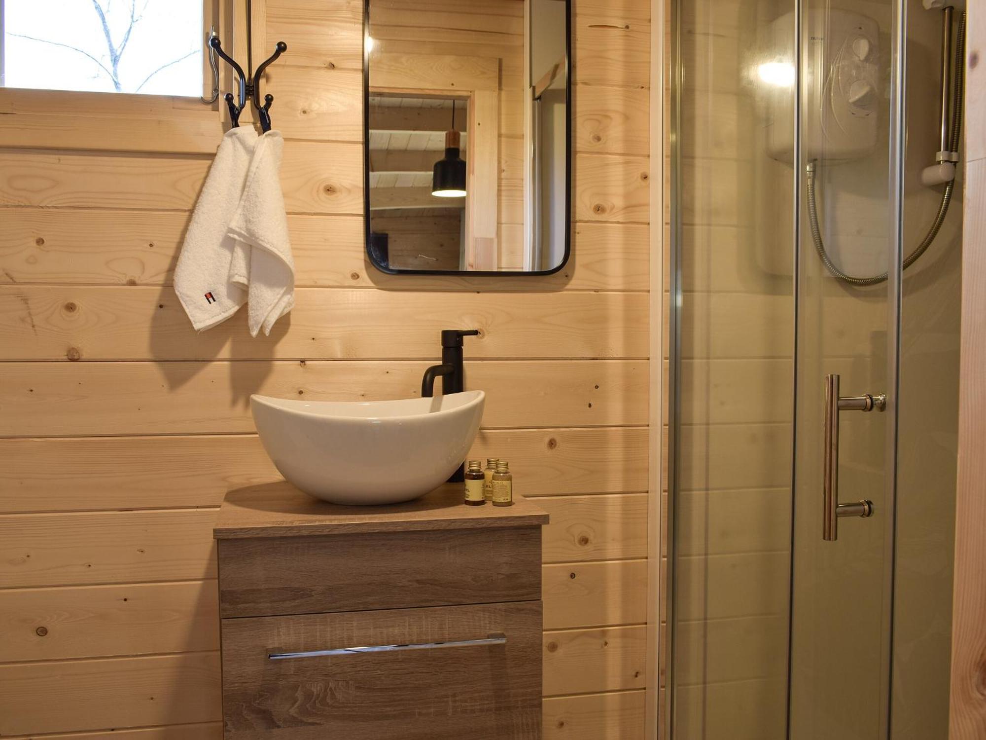 Pinewood Cabin Saline Bagian luar foto